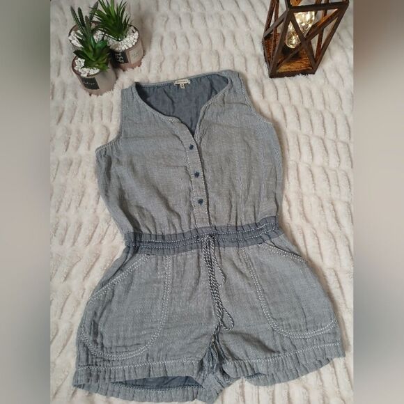 Nordstrom Rack Blue And White Sleeveless Button-Up Max Studio Romper 100% Cotton - Picture 2 of 9